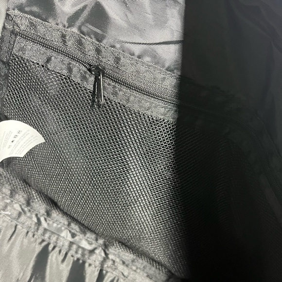 Puma Cheetah Duffel Bag - Picture 5 of 10